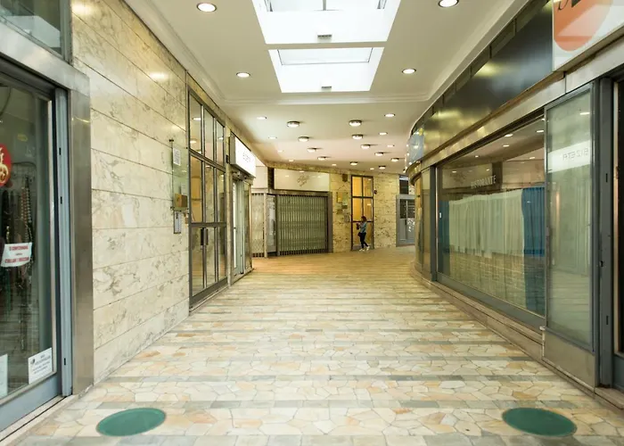 Bnbutler - Duomo Apartment - Galleria Unione